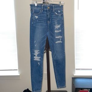 American Eagle Distressed Jeans